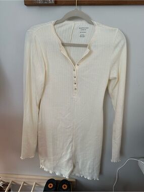 American Eagle Pointelle Henley  long sleeve sleep Romper-Medium very soft!